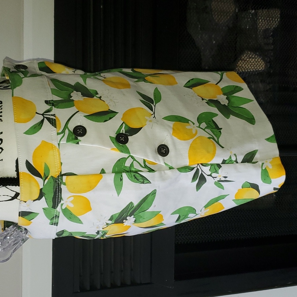 NWOT Isaac Mizrahi Bright White Lemon & White Floral Sailor Print Shorts Size 8 - Picture 2 of 16